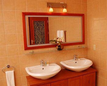 פרמריבו Spanhoek Boutique Hotel מראה חיצוני תמונה